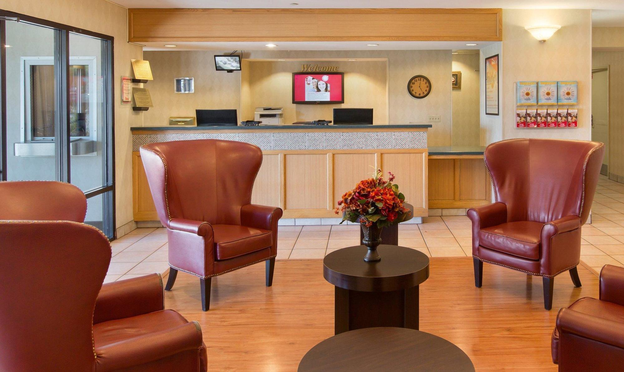 Red Roof Inn Plus + Phoenix West Exterior foto